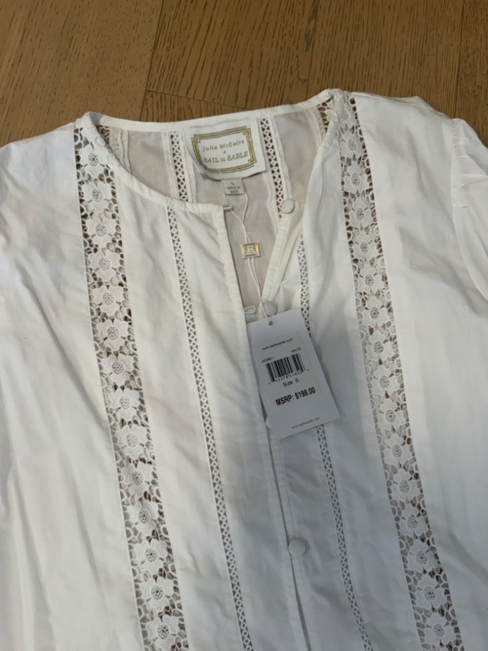 BUTTON FRONT LACE TOP | SAIL TO SABLE X JULIA MCGUIRE - Picture 3 of 3